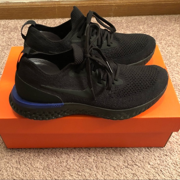 nike epic react triple black womens